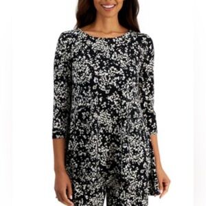409 JM Collection Women's 3/4 Sleeve Knit Dressing Printed Swing Top - Size: 3X